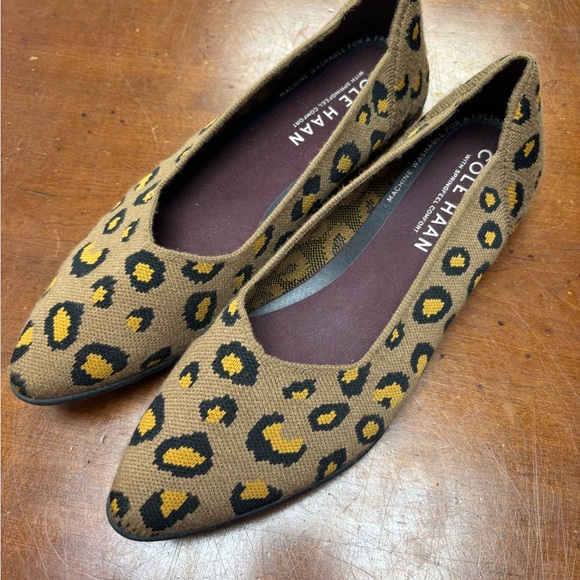 ❤️Cole Haan Women's Leopard Print Flats Brown and Black Size 10